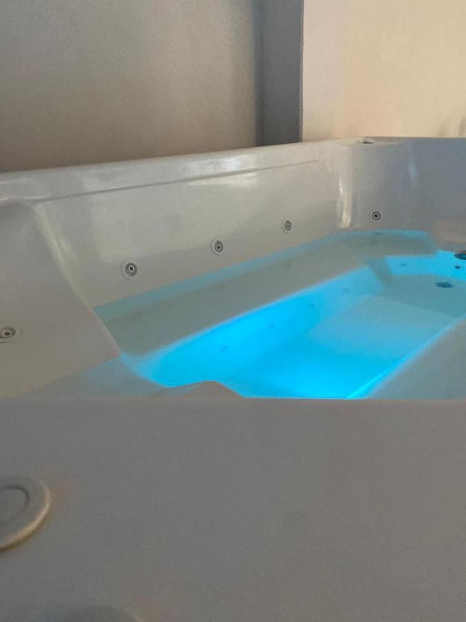 Hotel Hostal Caps Cartagena 외부 사진